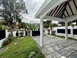 Branksome Road (D15), Detached #576432361